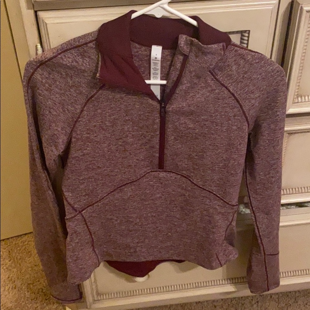 NWOT lululemon top